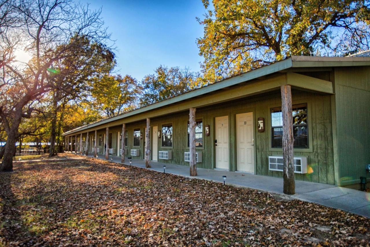 Nrs Event Center & Guest Ranch Hotel Decatur Buitenkant foto
