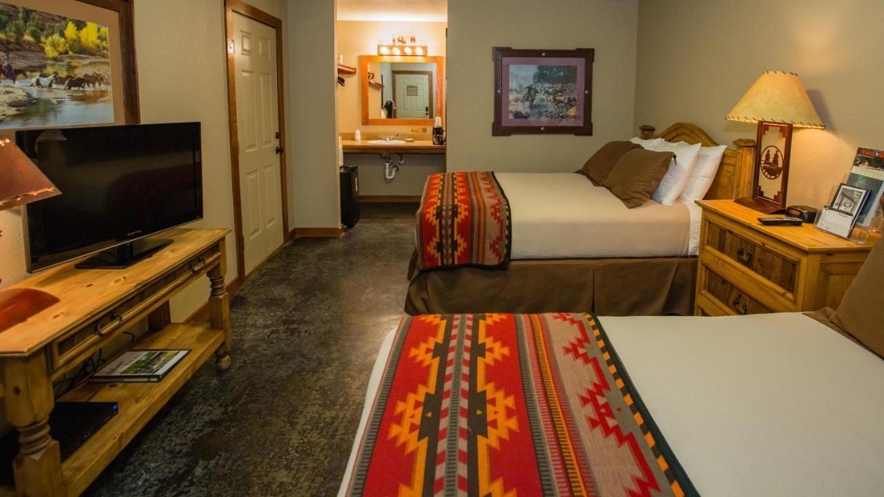 Nrs Event Center & Guest Ranch Hotel Decatur Buitenkant foto